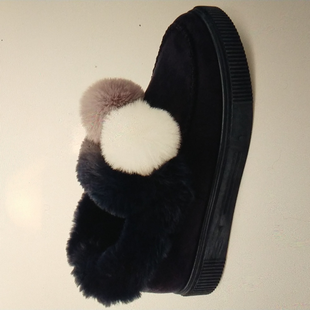 Shoe Style Slip-on Slippers
